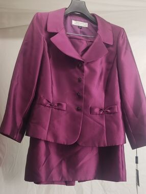 Tahari ASL Magenta Satin Skirt Suit